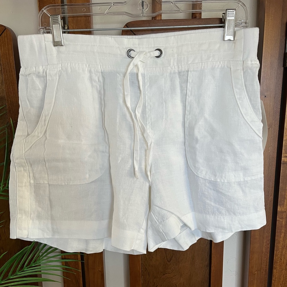 NWT Athleta linen shorts
